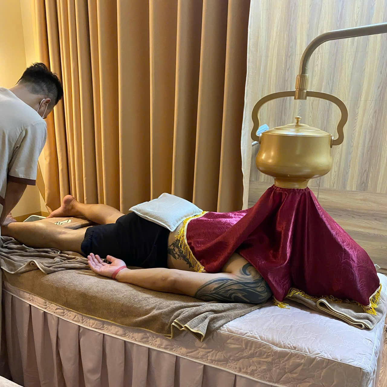 Khách hàng trải nghiệm liệu trình tại Trạm Xuân